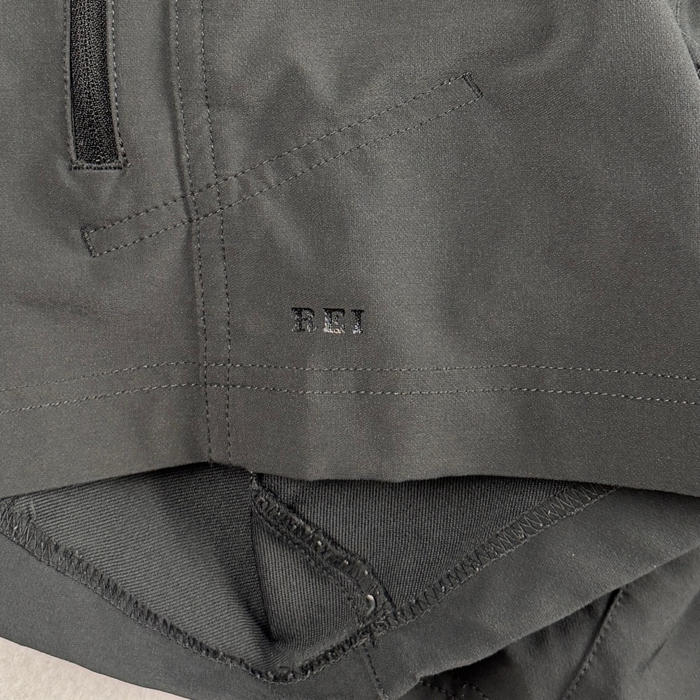 REI Men's Belted Outdoor Shorts Dark Gray Medium?‎ - Picture 9 of 10